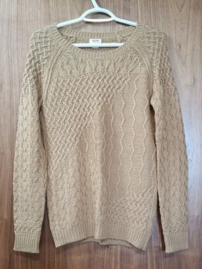 2/$20 Mossimo Supply Co. Beige Cable Knit Crewneck Sweater